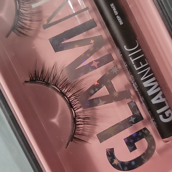 Magnetic eyelashes - Picture 3 of 4